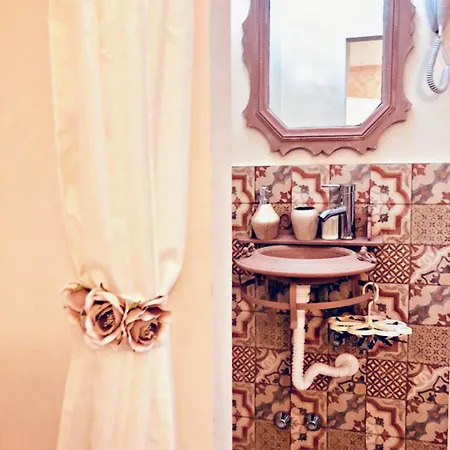 La Dimora Porto Economy Vendégház Gioia Tauro